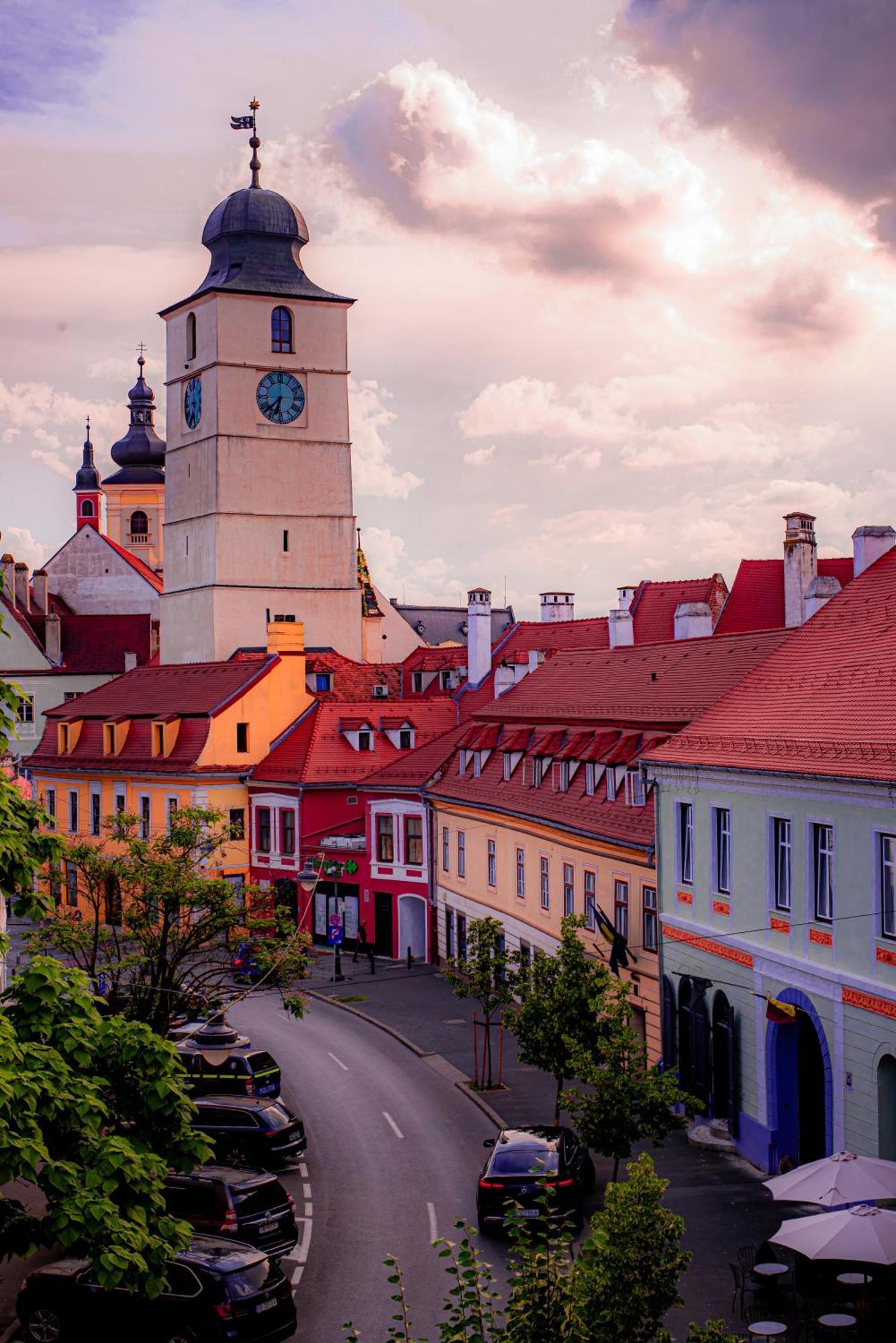 Appartamento Favst Old Square Sibiu Esterno foto